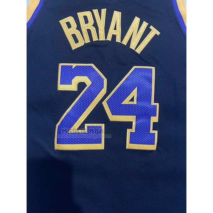 Maglia
 Kobe Bryant NO 24 Bambino
 Los Angeles Lakers Earned 2021-22 Nero
